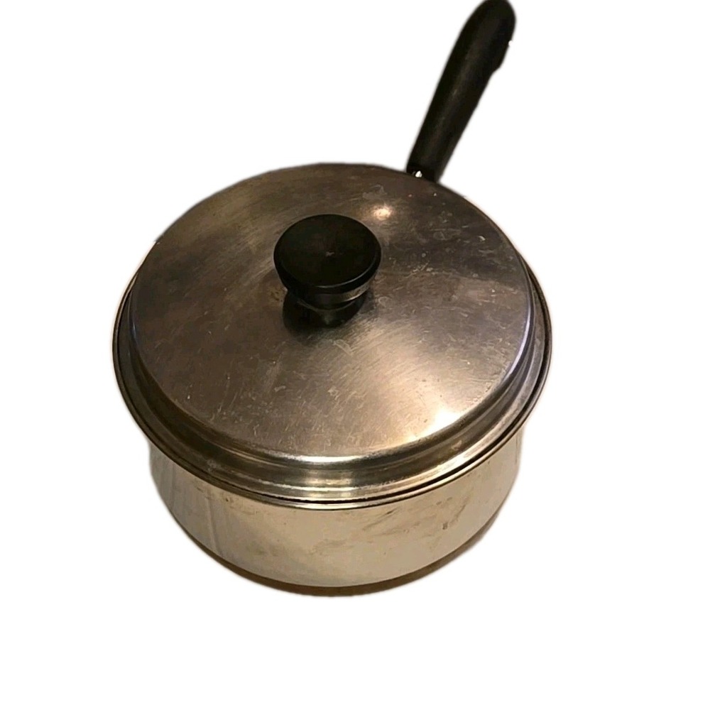Revere Ware 3 Qt Saucepan Copper Bottom Stainless Steel w/ Lid Made in Indonesia